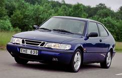 Saab&nbsp;900, ����������� �&nbsp;1993&nbsp;����, ������ ������� �������������� �&nbsp;���, ��� ��&nbsp;������ Volvo ������� �&nbsp;������������.